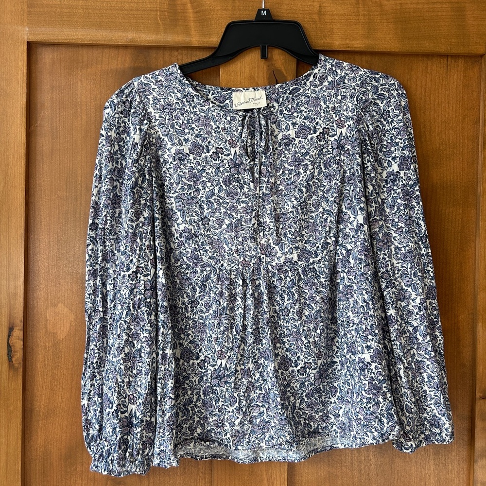 Universal Thread Blue Floral Peasant Blouse